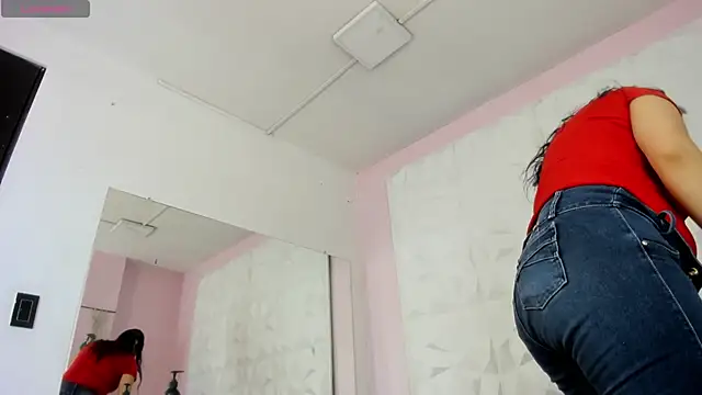 Snapshot of Valeriagomez_ chatting on October 2025 12:26:02 PM Valeriagomez online show from October 2025 12:26:02 PM