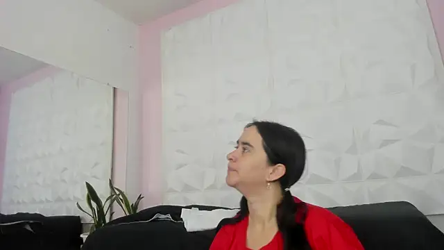 Snapshot of Valeriagomez_ chatting on October 2025 12:08:01 PM Valeriagomez online show from October 2025 12:08:01 PM