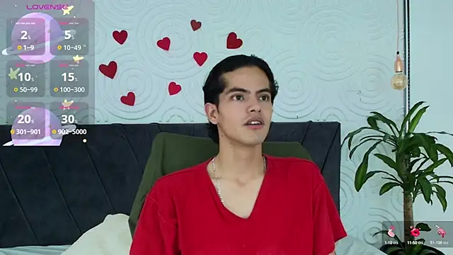 Maximoherrera 16 online show from May 2026 12:19:01 PM