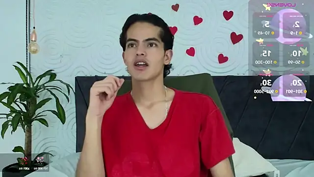 Maximoherrera 16 online show from May 2026 12:26:02 PM