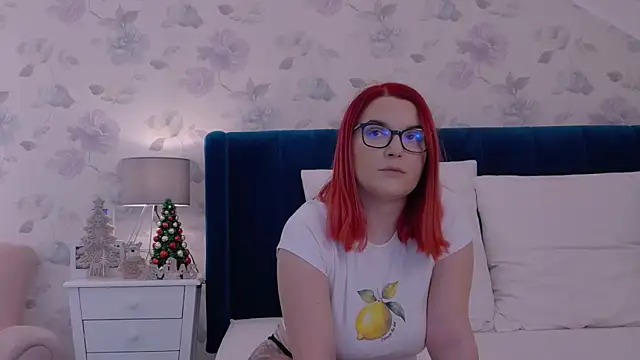 Snapshot of KailyKay chatting on December 2025 07:15:02 PM KailyKay online show from December 2025 07:15:02 PM