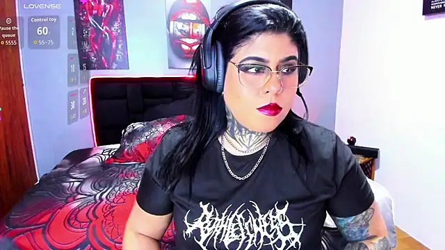 Veronika metal online show from May 2026 11:13:02 PM