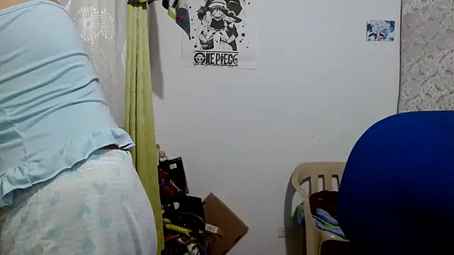 Snapshot of Escarcha-blue chatting on November 2025 11:25:01 PM Escarcha-blue online show from November 2025 11:25:01 PM