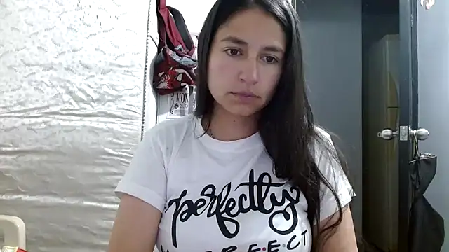 Escarcha-blue online show from October 2025 11:30:01 PM