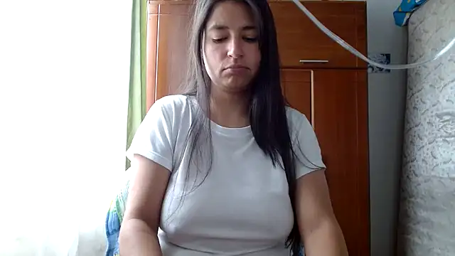 Escarcha-blue online show from April 2026 05:25:01 PM