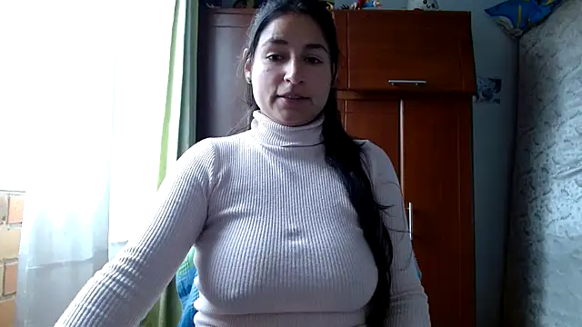 Escarcha-blue online show from May 2026 06:02:02 PM