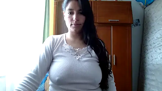 Escarcha-blue online show from April 2026 03:16:01 PM