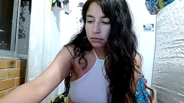 Escarcha-blue online show from February 2026 12:22:01 AM