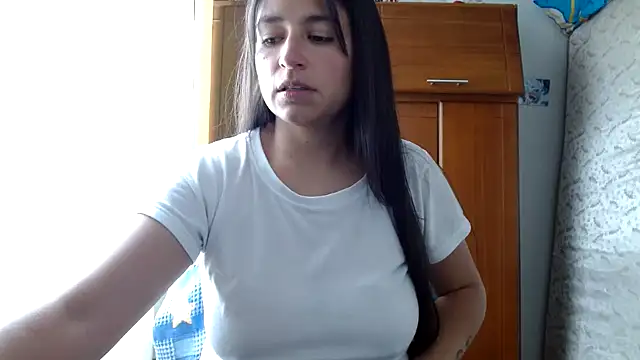 Escarcha-blue online show from April 2026 04:36:01 PM