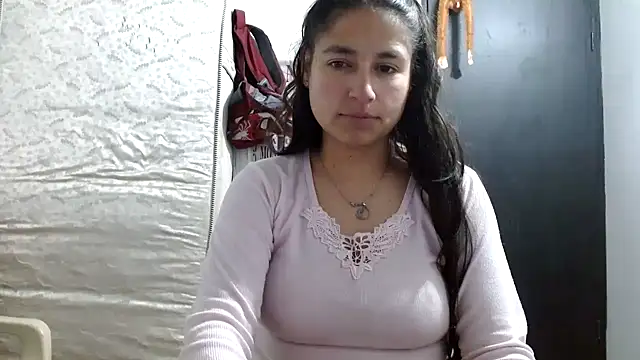 Escarcha-blue online show from September 2025 12:49:01 AM