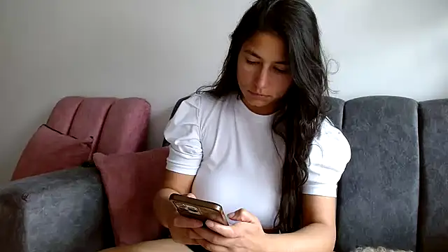 Escarcha-blue online show from February 2026 04:03:01 PM