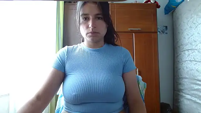 Escarcha-blue online show from May 2026 04:46:02 PM
