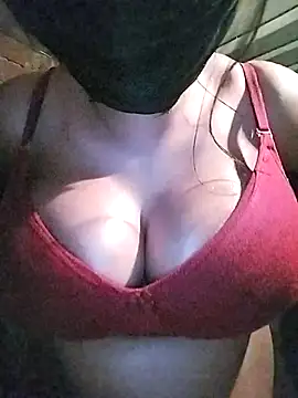 Snapshot of kusum_girl chatting on March 2025 02:15:02 PM kusum girl online show from March 2025 02:15:02 PM