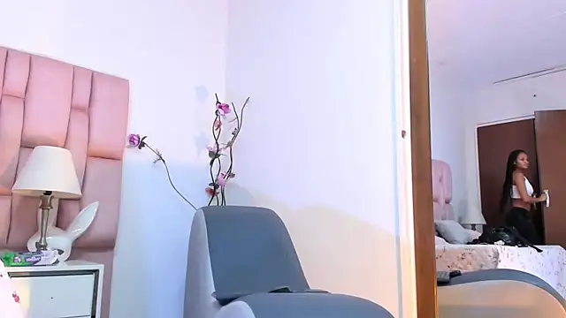 kamii arias online show from March 2026 12:50:02 PM