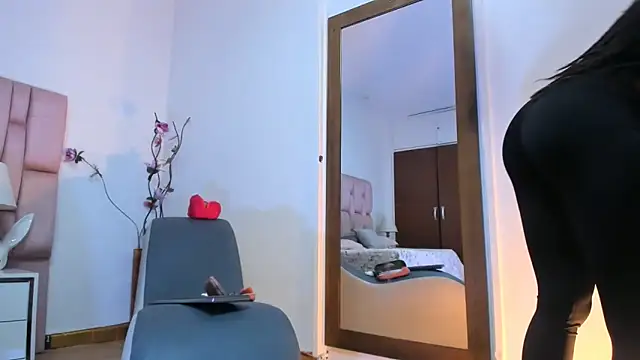 kamii arias online show from March 2026 12:17:02 PM