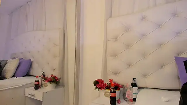 kamii arias online show from September 2025 12:38:02 PM
