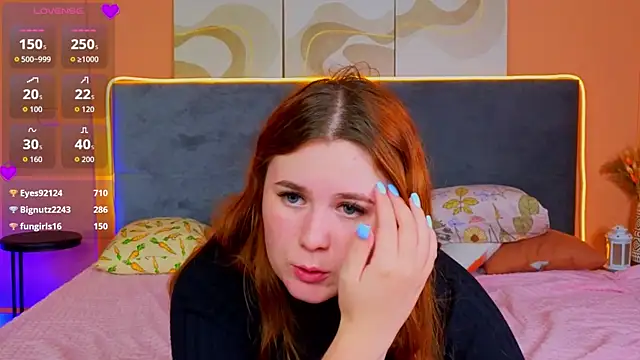 Eva Starlight online show from September 2025 05:18:01 PM