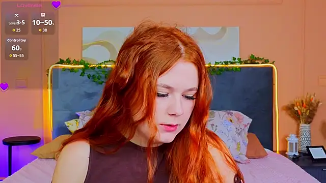 Eva Starlight online show from October 2025 05:42:01 AM