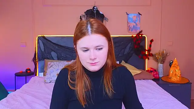 Eva Starlight online show from October 2025 04:00:01 AM