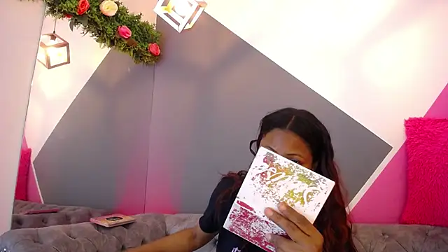 Agata Grubisic online show from December 2025 03:19:02 AM