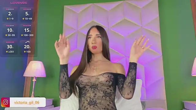 queen  violet online show from March 2026 07:37:02 PM