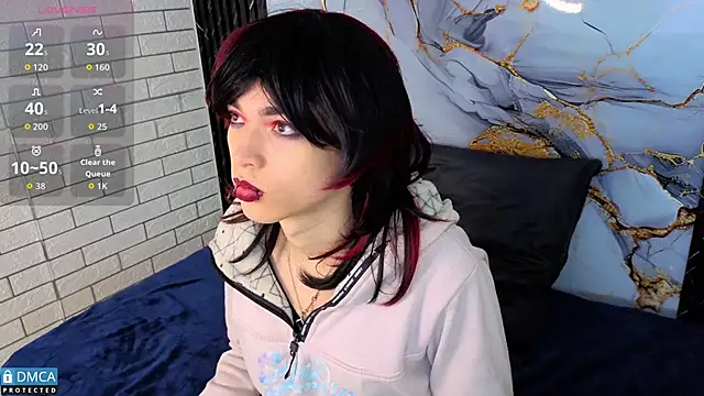 Snapshot of MaeveKuro chatting on December 2025 03:16:01 AM MaeveKuro online show from December 2025 03:16:01 AM