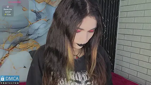 MaeveKuro online show from May 2026 03:03:02 AM