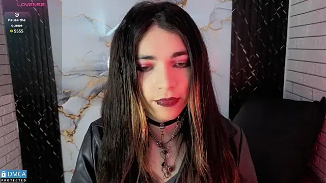 MaeveKuro online show from April 2026 04:10:02 AM