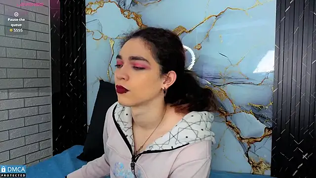 MaeveKuro online show from December 2025 03:06:02 AM