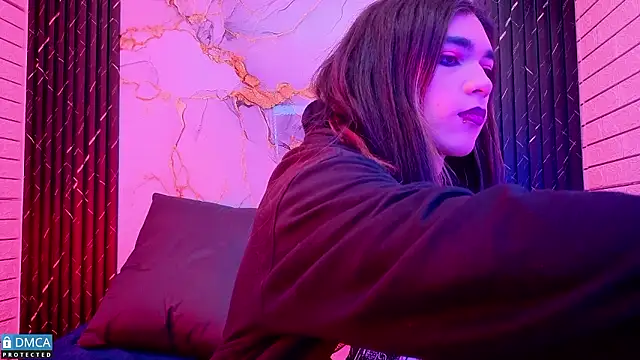 MaeveKuro online show from March 2026 03:02:01 AM