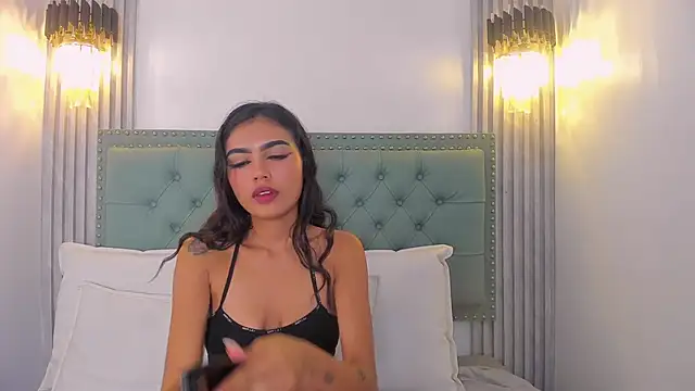 PaolaB g online show from March 2025 06:07:01 PM