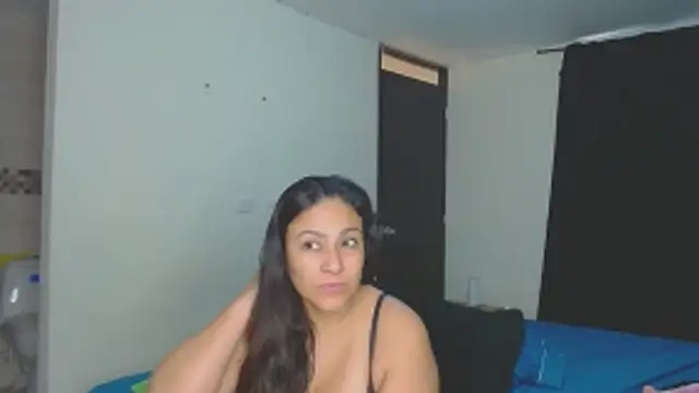 roxanasexy2025 online show from November 2025 12:39:02 PM