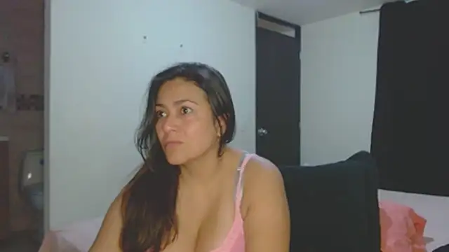 roxanasexy2025 online show from November 2025 12:20:02 PM