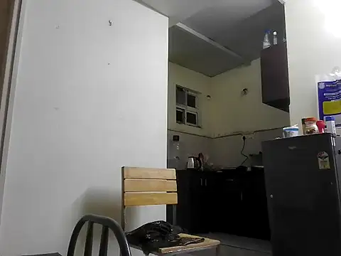 fitbuddy1 online show from December 2025 05:30:01 PM