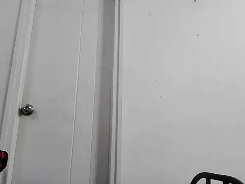 Snapshot of fitbuddy1 chatting on April 2026 12:31:01 PM fitbuddy1 online show from April 2026 12:31:01 PM