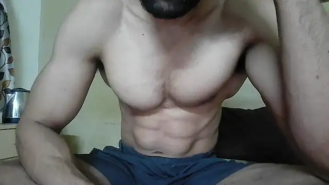 fitbuddy1 online show from February 2026 06:46:01 PM