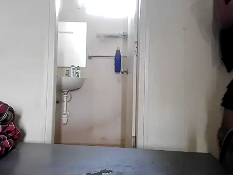 Snapshot of fitbuddy1 chatting on April 2026 08:15:02 AM fitbuddy1 online show from April 2026 08:15:02 AM