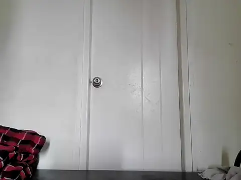 Snapshot of fitbuddy1 chatting on April 2026 08:17:02 AM fitbuddy1 online show from April 2026 08:17:02 AM