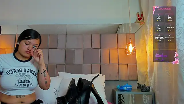 celeste star0 online show from November 2025 02:05:02 AM