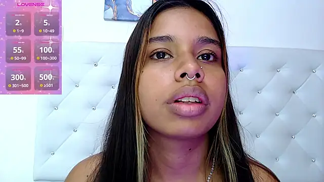 Snapshot of sweetebony_33 chatting on October 2025 04:17:02 AM sweetebony 33 online show from October 2025 04:17:02 AM