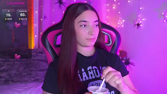 issa monterrey online show from October 2025 09:46:01 PM