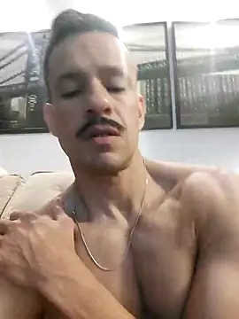 Snapshot of juniortche1313 chatting on November 2025 10:57:02 PM juniortche1313 online show from November 2025 10:57:02 PM