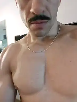 Snapshot of juniortche1313 chatting on December 2025 05:12:01 PM juniortche1313 online show from December 2025 05:12:01 PM