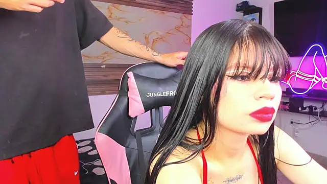 Cloe roouse online show from October 2025 12:53:02 AM