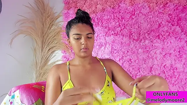 Melodymoore  online show from November 2025 10:13:02 PM