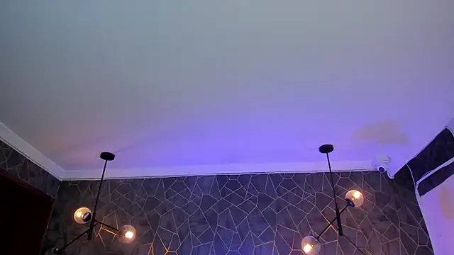 zephyra-angels online show from November 2025 03:07:01 AM