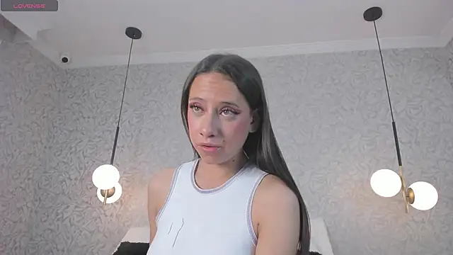 zephyra-angels online show from November 2025 04:04:01 AM