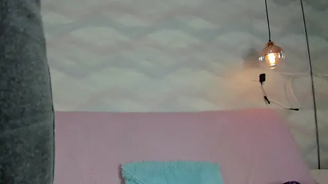 zephyra-angels online show from November 2025 05:22:01 AM