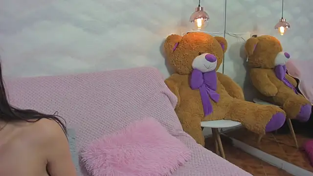 Snapshot of zephyra-angels chatting on October 2025 04:03:01 AM zephyra-angels online show from October 2025 04:03:01 AM