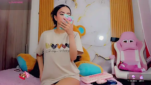 ValeriCardenas online show from September 2025 11:59:01 PM